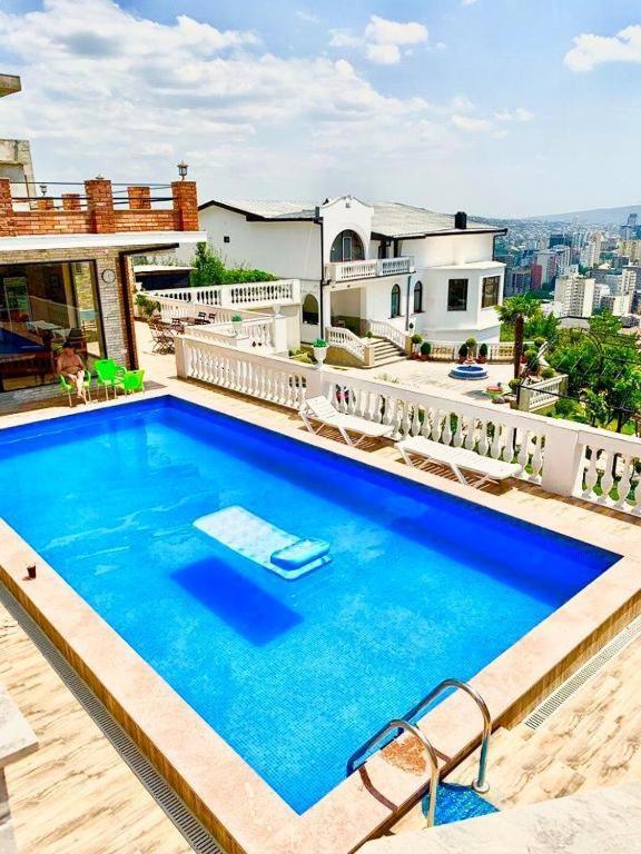The Hilltop Skyline Hotel Tbilisi Exterior photo