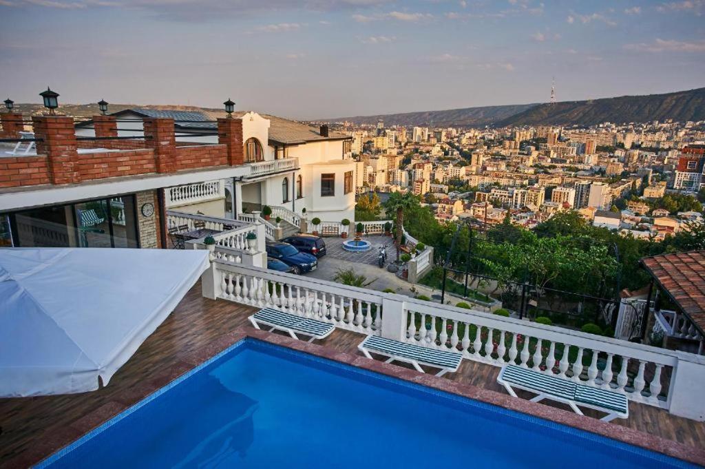 The Hilltop Skyline Hotel Tbilisi Exterior photo