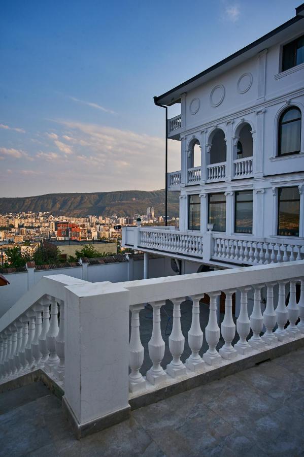 The Hilltop Skyline Hotel Tbilisi Exterior photo